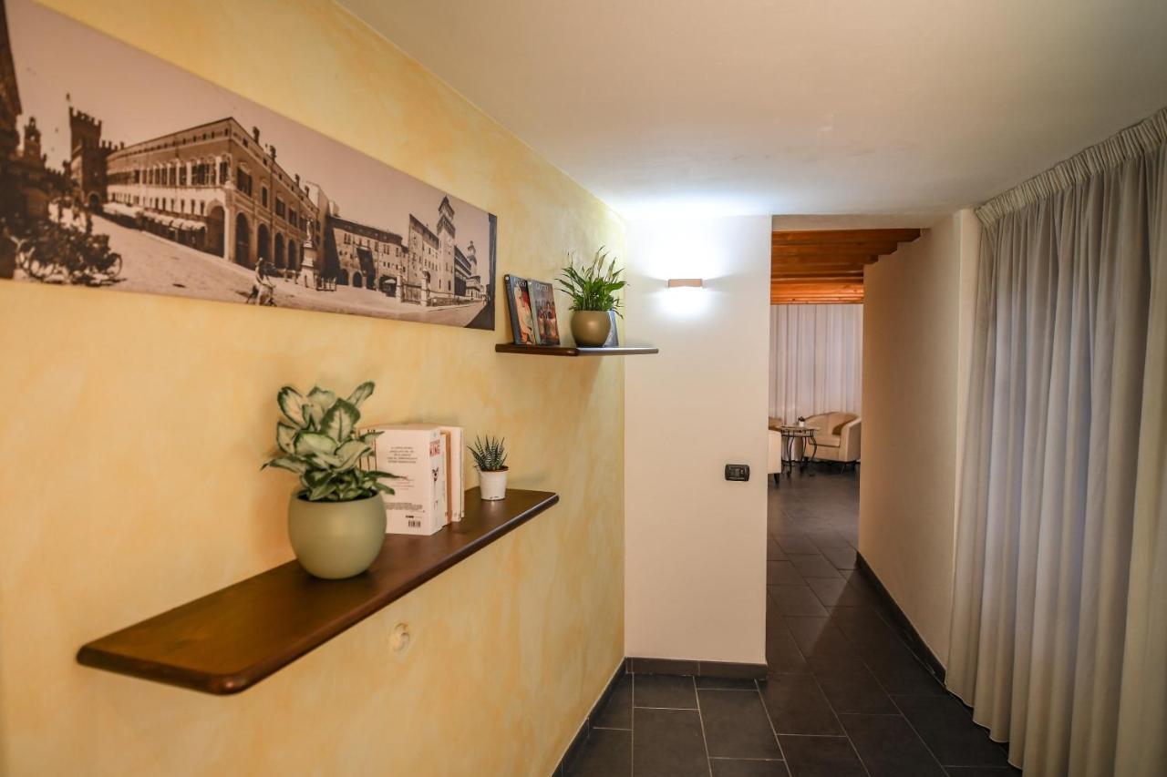 Zen Hotel Ferrara Exterior photo