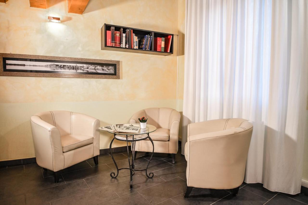 Zen Hotel Ferrara Exterior photo